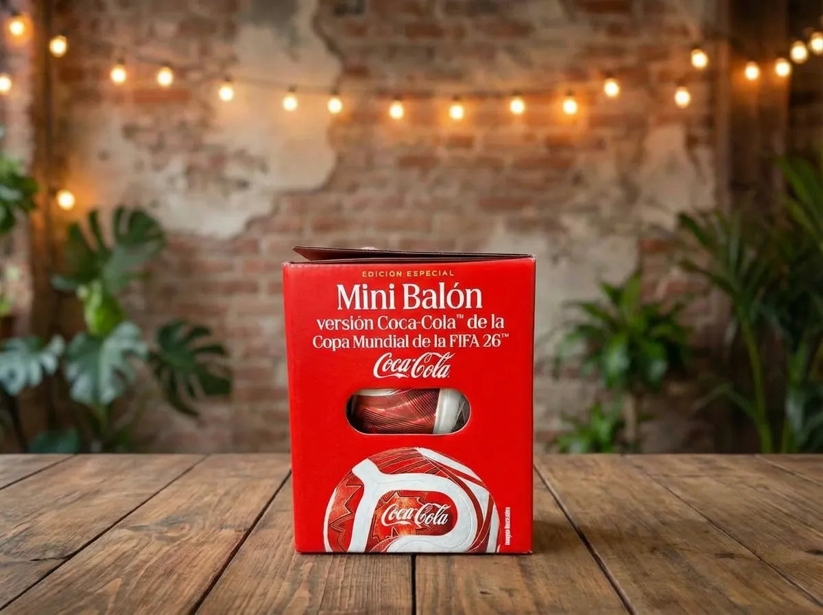 COCA- COLA Limited Edition FIFA 2026 Mini Balón Mundial